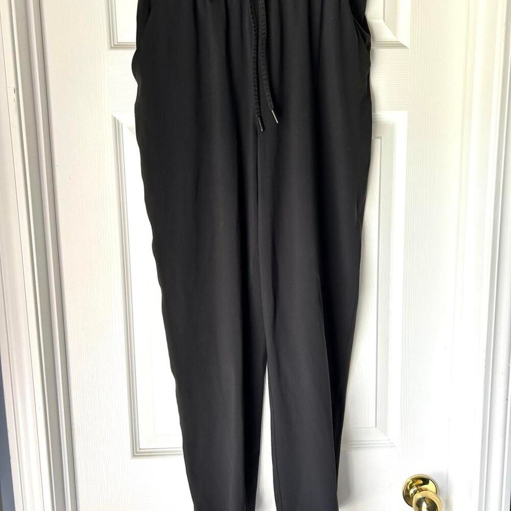 Lululemon Women's Black High Waisted Athletic Pants sz 8